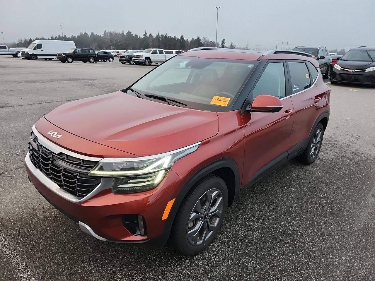 2024 Kia Seltos EX