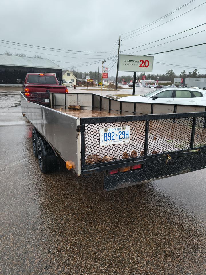 2000 Homemade Trailer  Photo