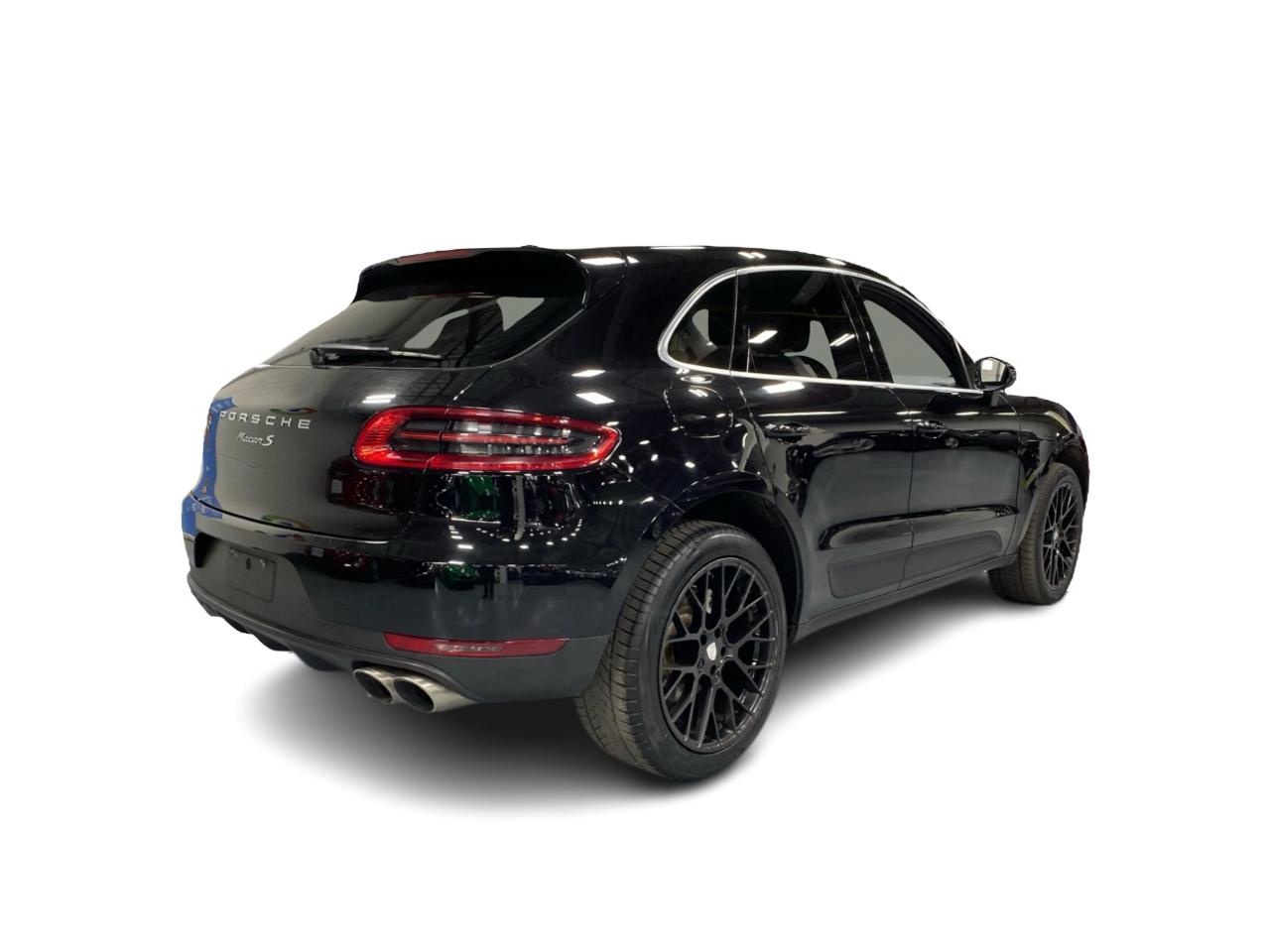 2015 Porsche Macan AWD 4dr S- CLEAN CARFAX Photo