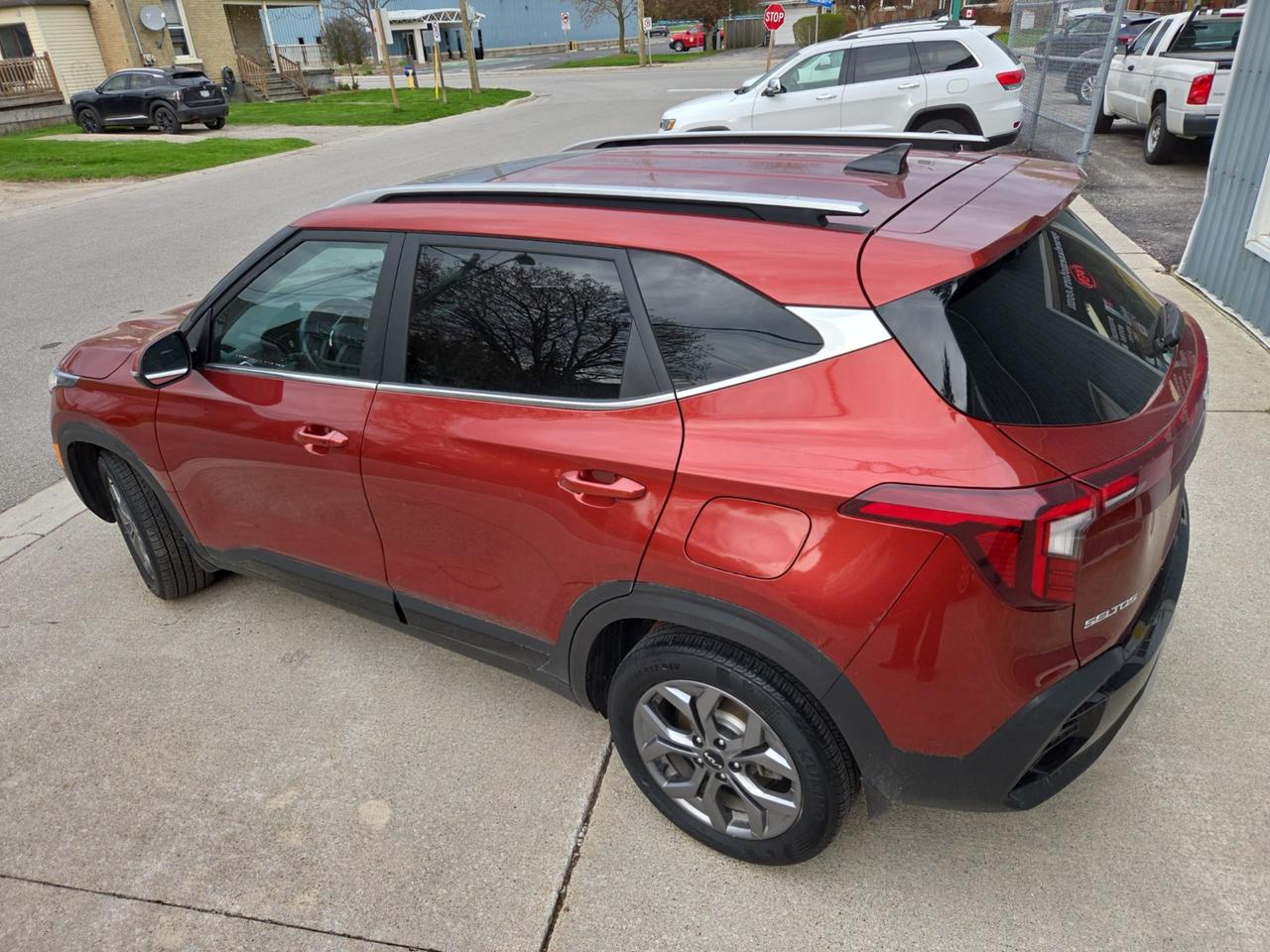 2024 Kia Seltos EX Photo