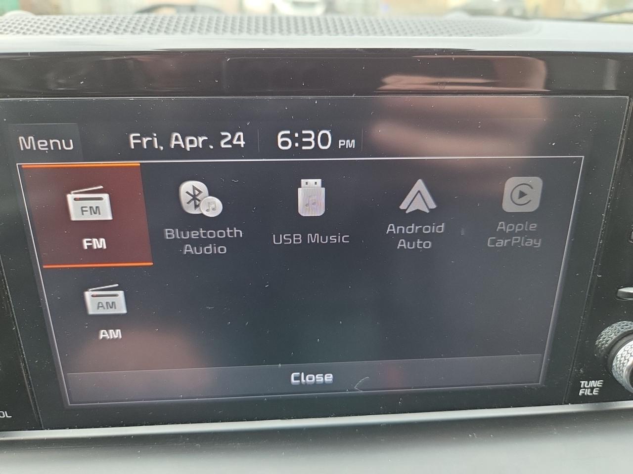 2024 Kia Seltos EX Photo