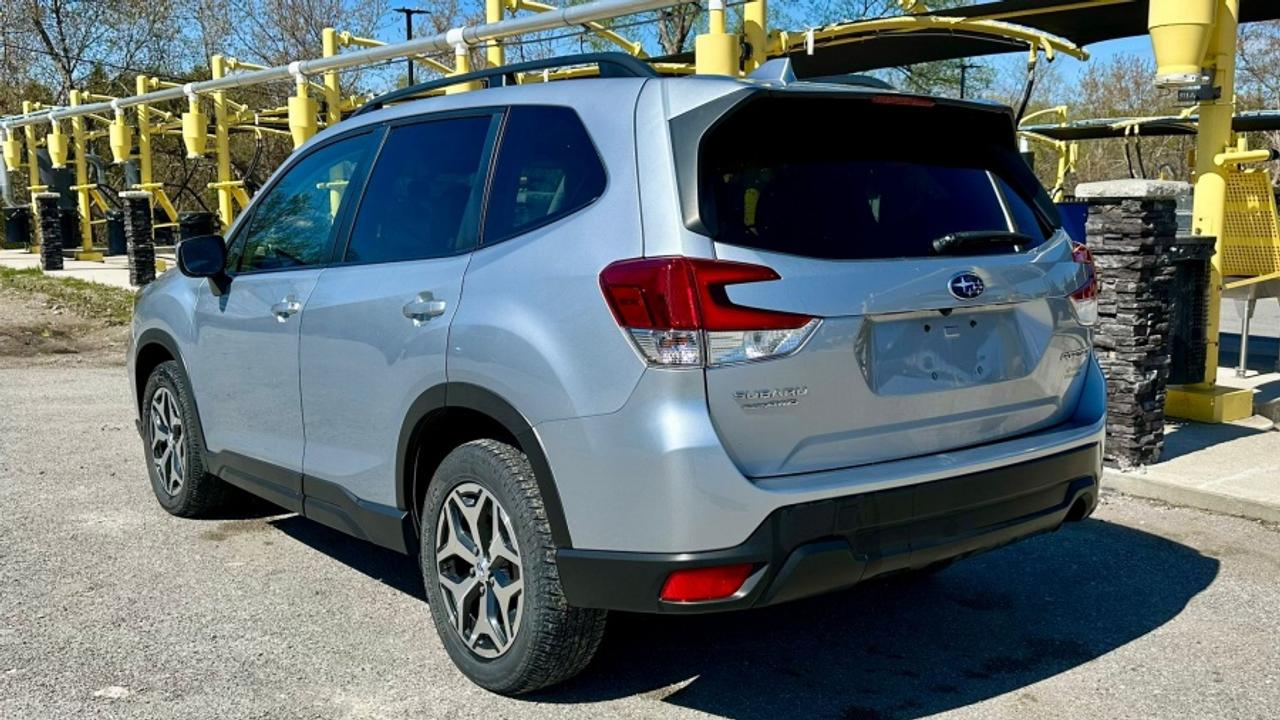 2019 Subaru Forester * AWD * MUST SEE CONVENIENCE Photo