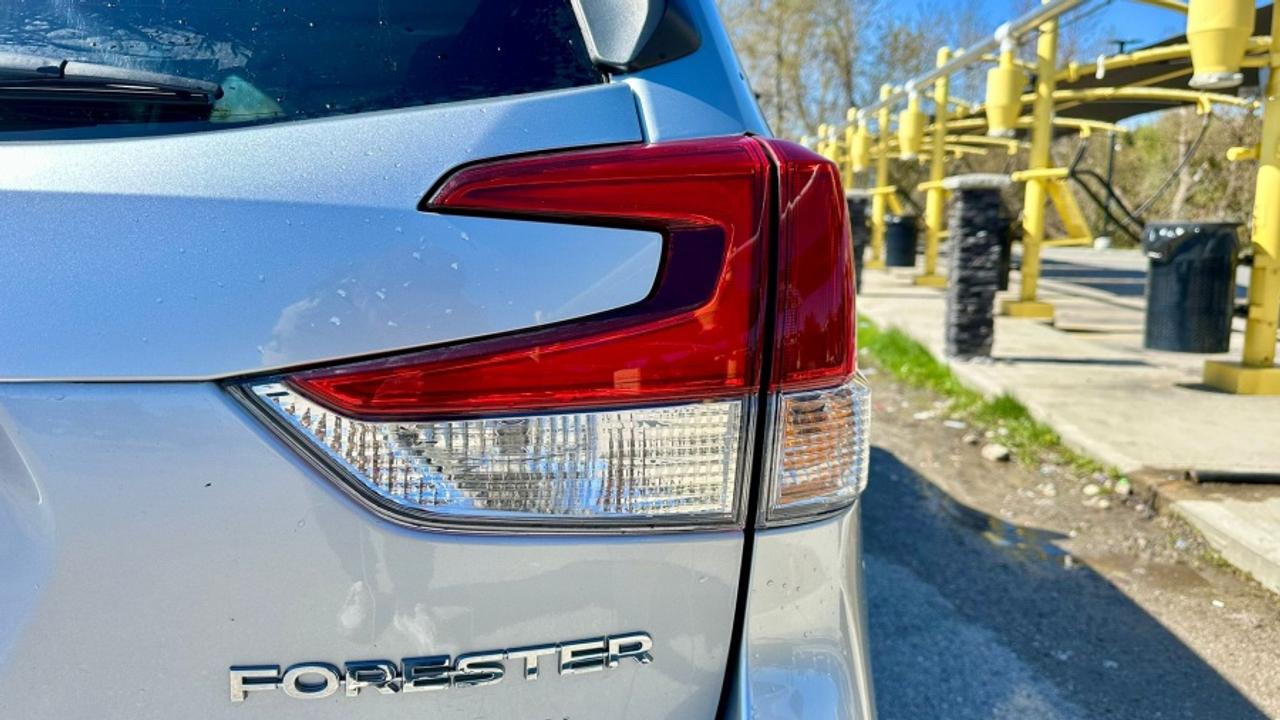 2019 Subaru Forester * AWD * MUST SEE CONVENIENCE Photo
