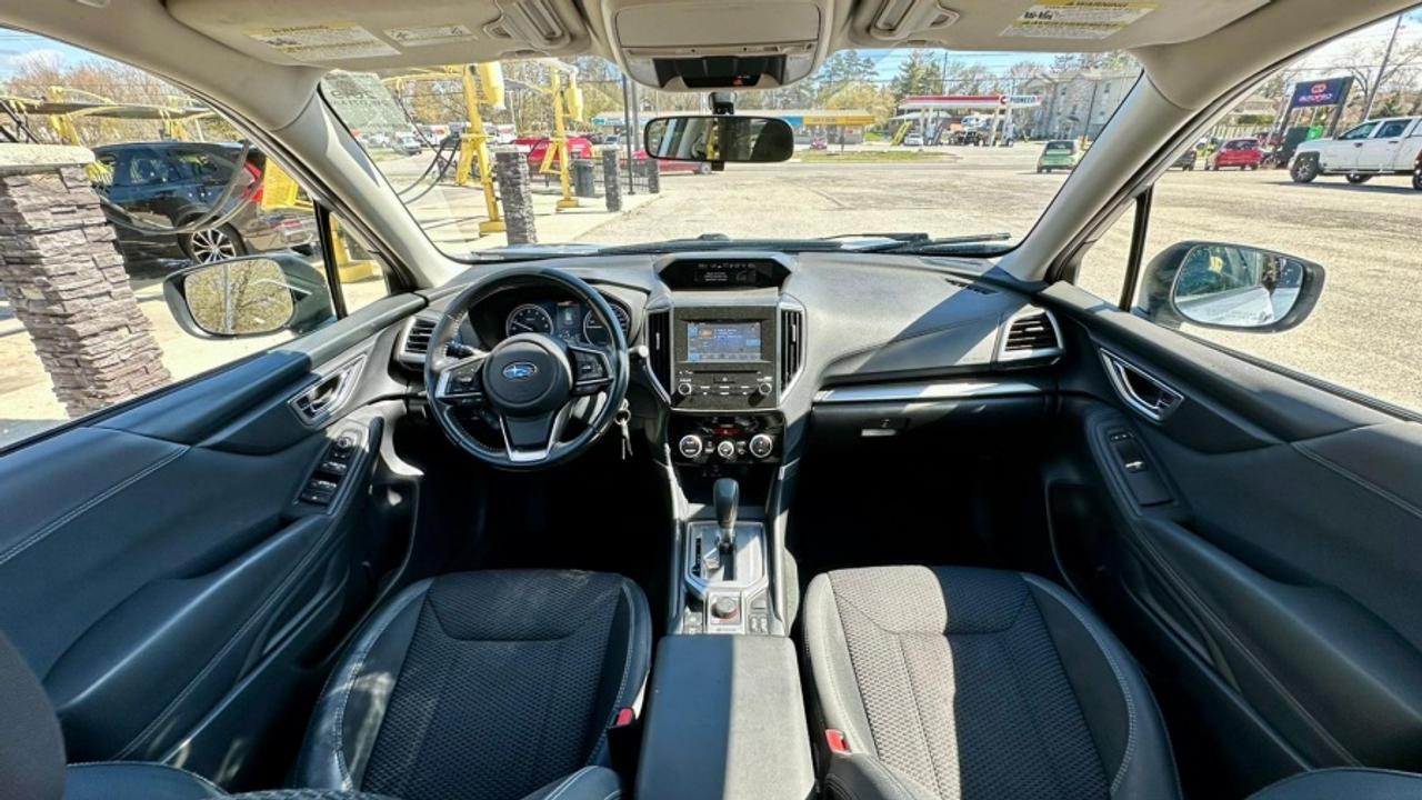2019 Subaru Forester * AWD * MUST SEE CONVENIENCE Photo