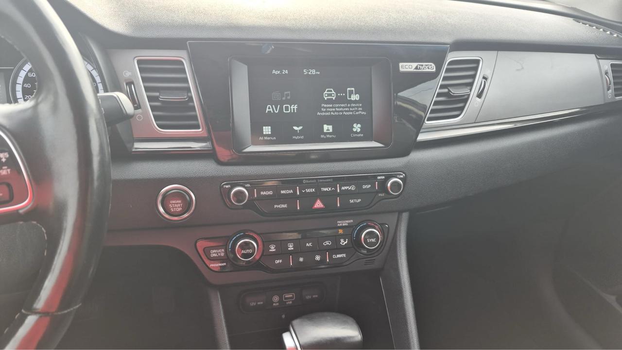2019 Kia NIRO EX, HYBRID, HATCH, GREAT ON FUEL, CERTIFIED Photo