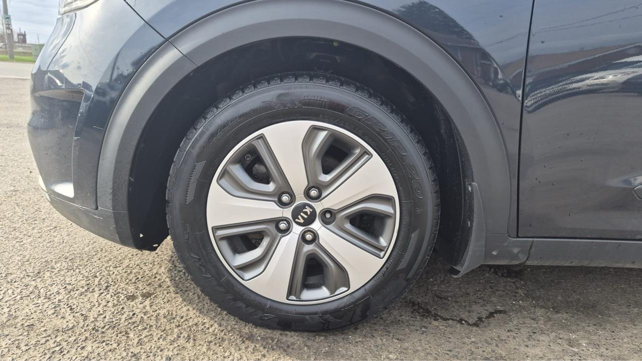 2019 Kia NIRO EX, HYBRID, HATCH, GREAT ON FUEL, CERTIFIED Photo