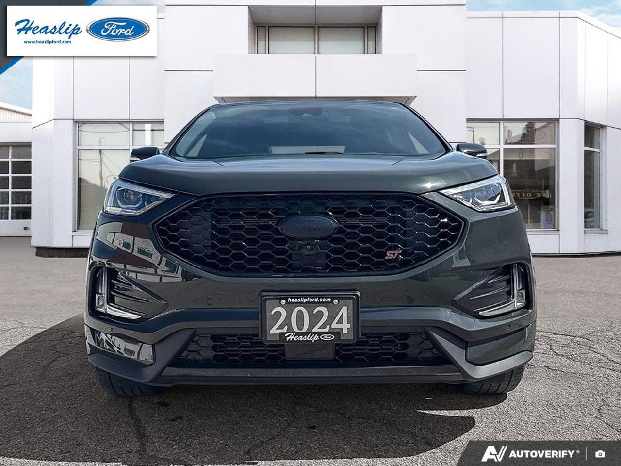 2024 Ford Edge ST Photo