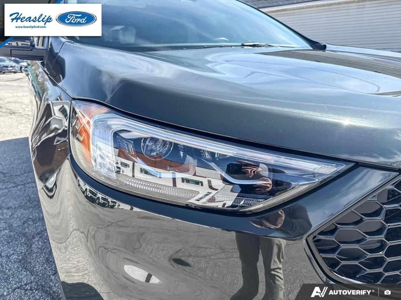 2024 Ford Edge ST Photo