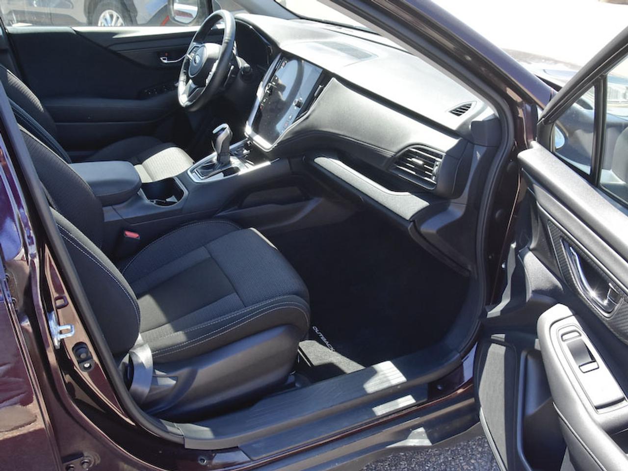 2023 Subaru Outback Touring Photo