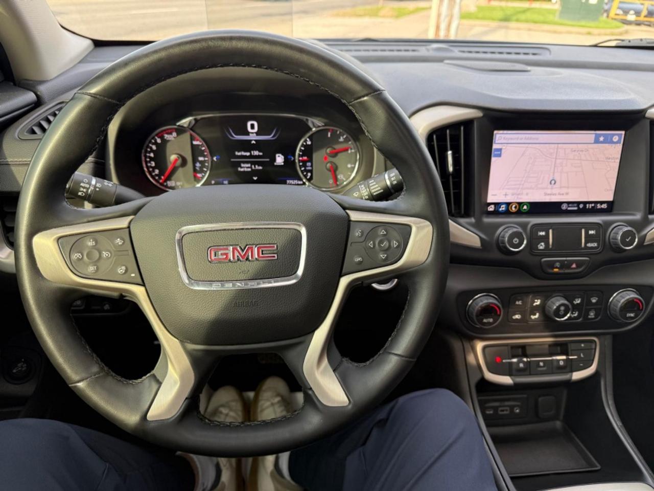 2023 GMC Terrain DENALI/ AWD/ HUD/ LEATHER/ PANO SUNROOF/ NAVI - Photo #13