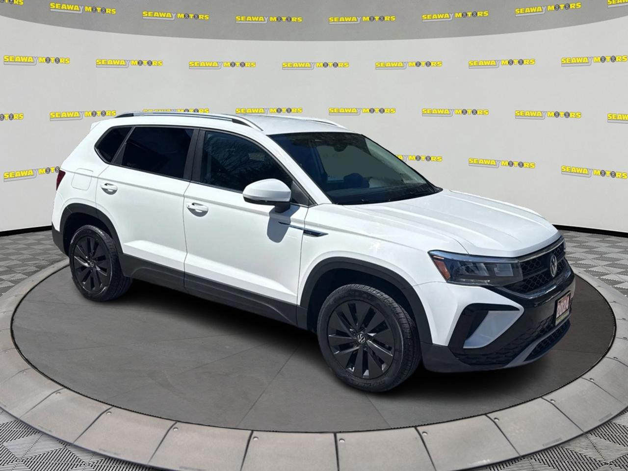 Used 2024 Volkswagen Taos SE for sale in Brockville, ON