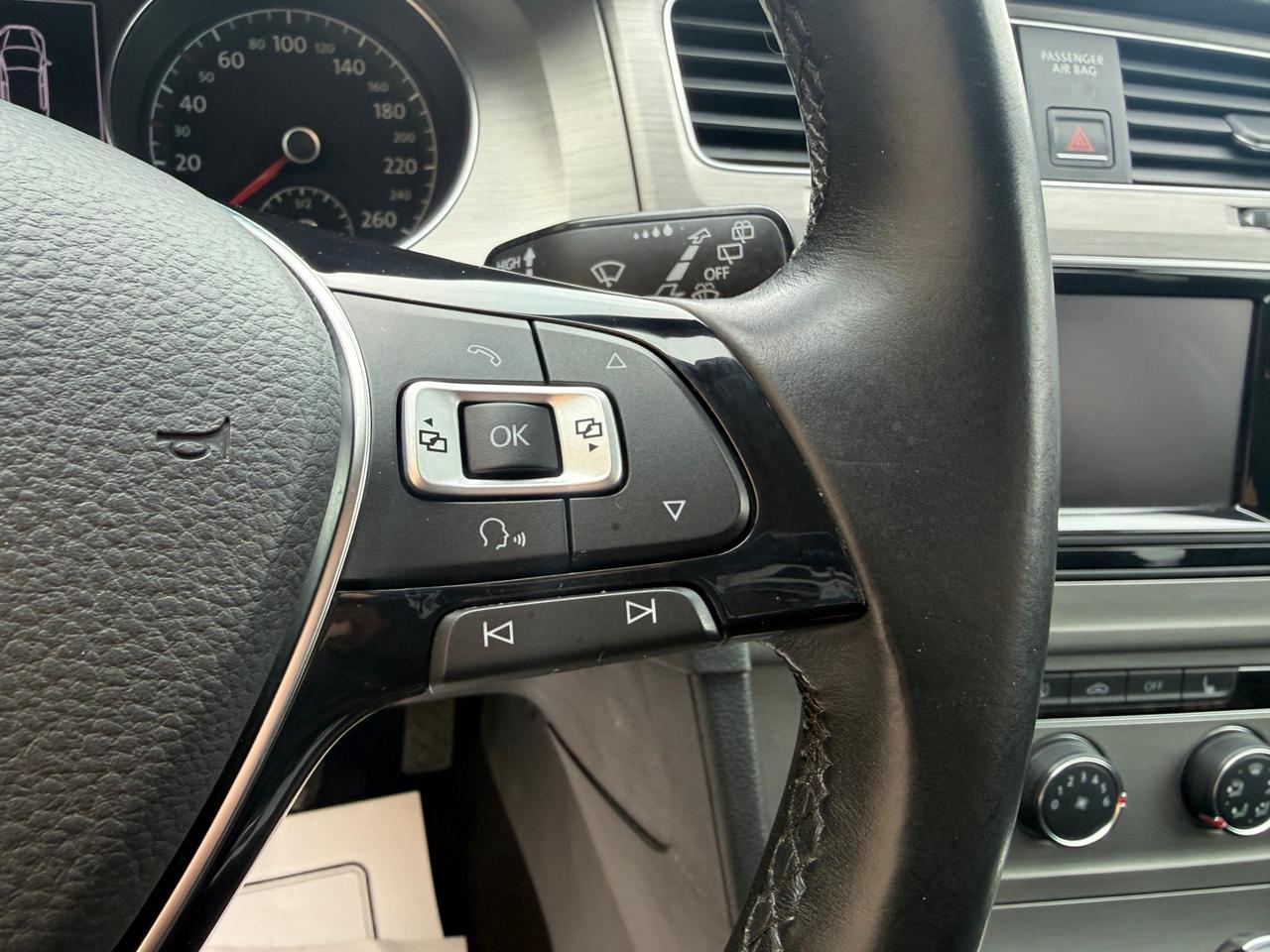 2015 Volkswagen Golf 5dr HB Auto 1.8 TSI Trendline Photo