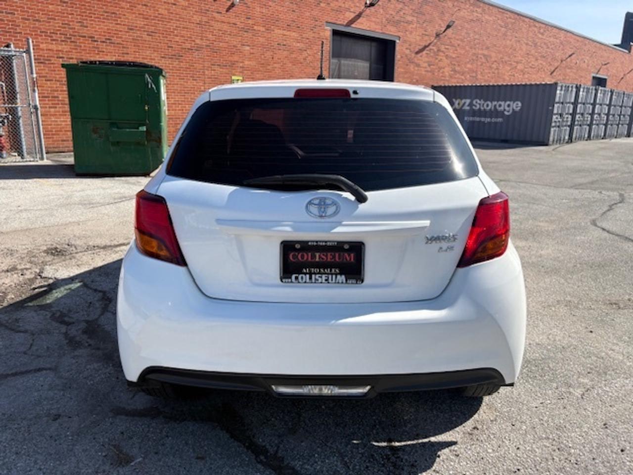2015 Toyota Yaris LE HB **1 OWNER-ONLY 72,000KM-CERTIFIED** Photo3