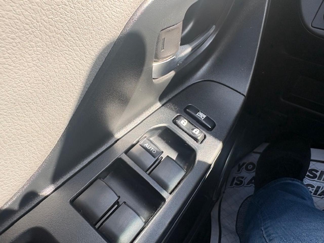 2015 Toyota Yaris LE HB **1 OWNER-ONLY 72,000KM-CERTIFIED** Photo