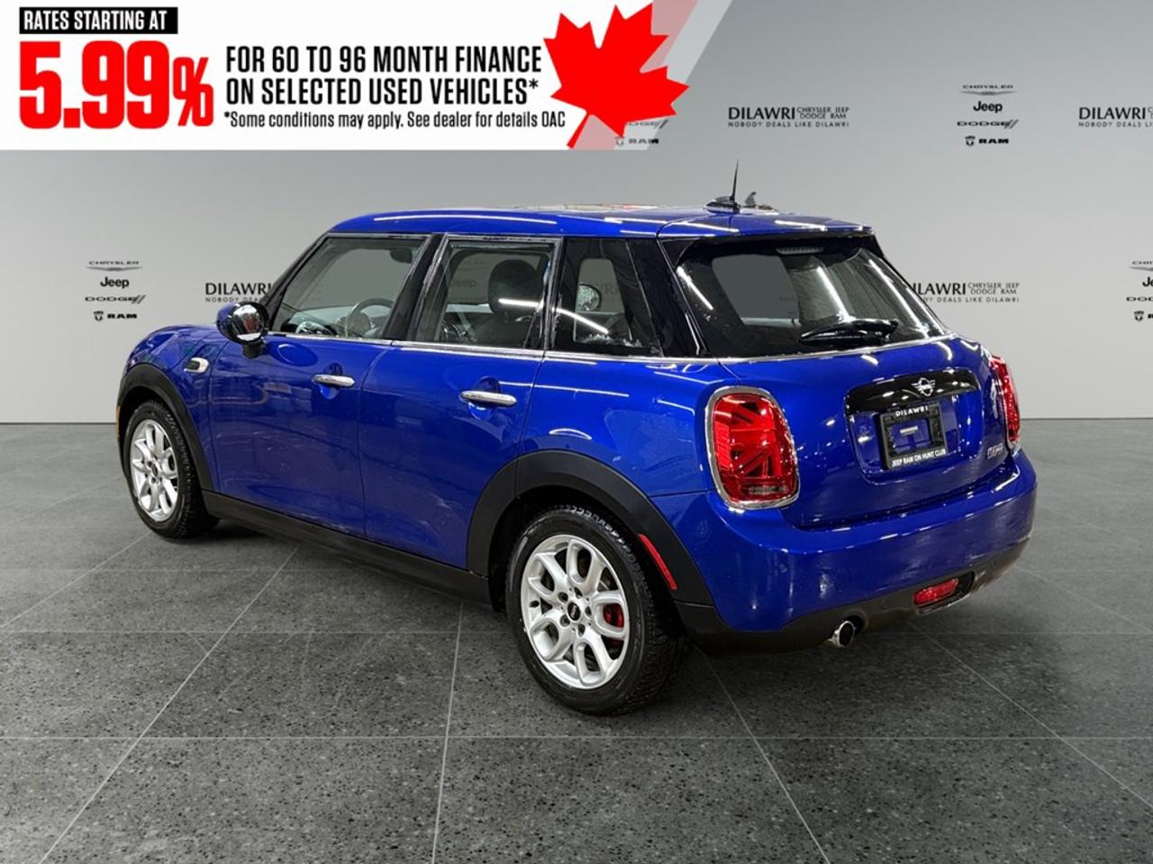 2021 MINI 5 Door Cooper Photo