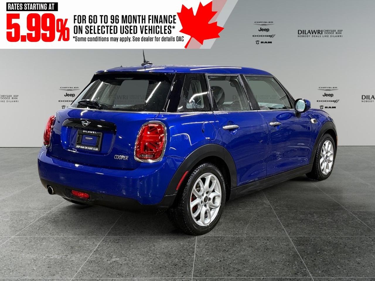 2021 MINI 5 Door Cooper Photo