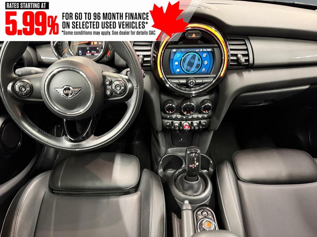 2021 MINI 5 Door Cooper Photo