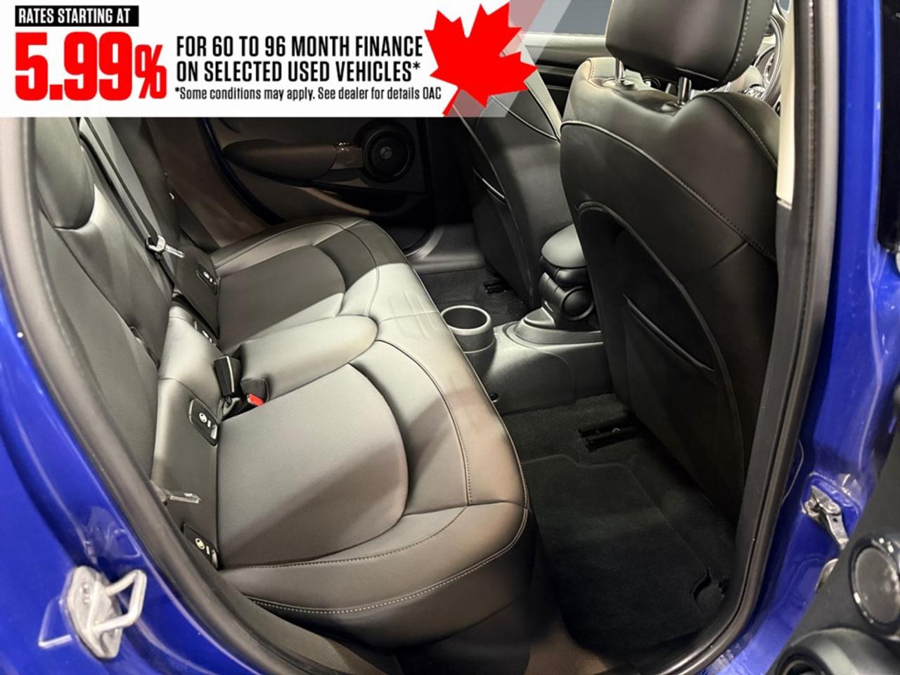 2021 MINI 5 Door Cooper Photo