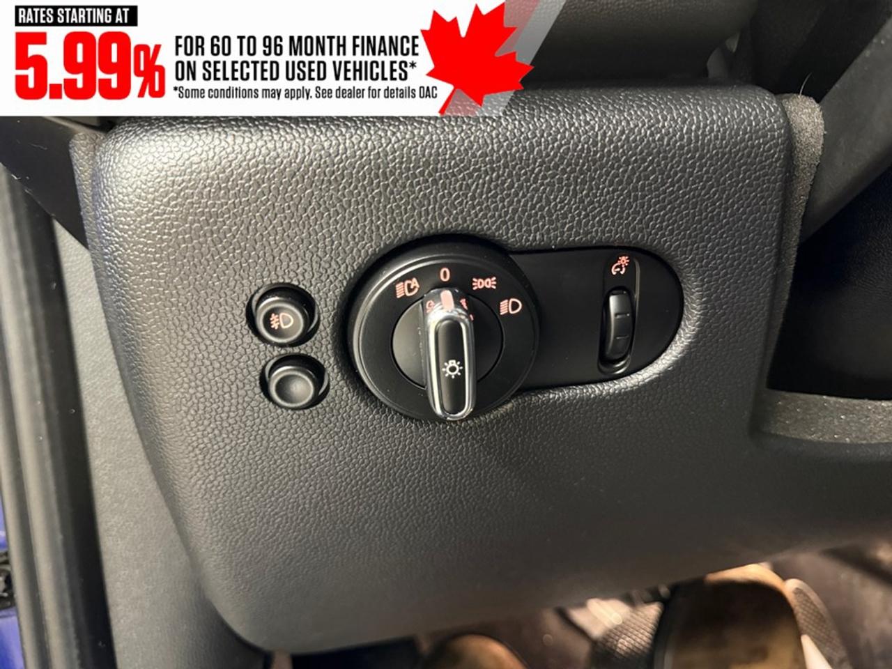 2021 MINI 5 Door Cooper Photo