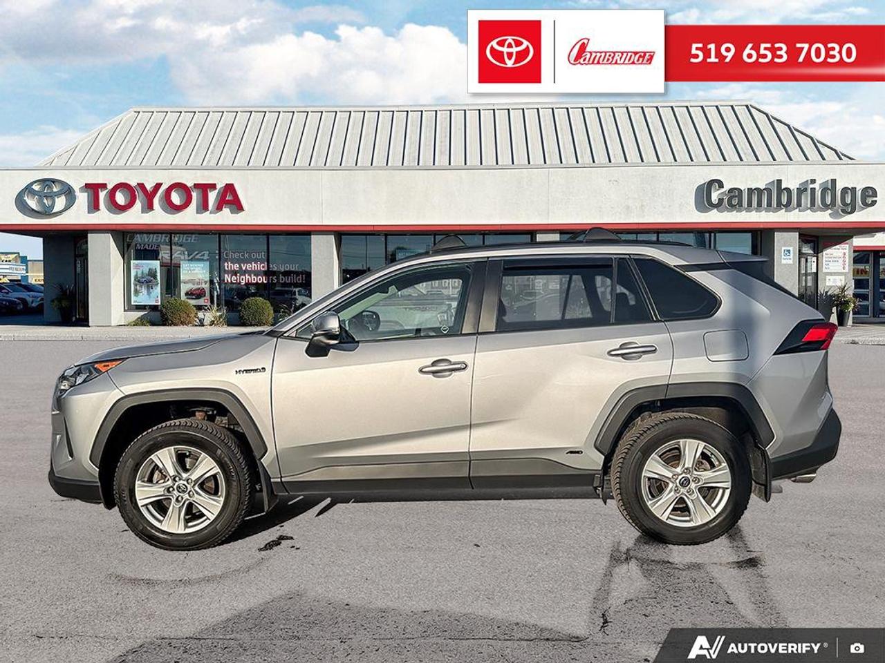 2021 Toyota RAV4 Hybrid LE Photo2