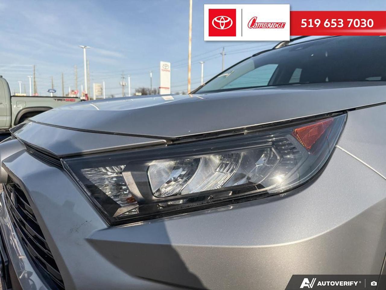 2021 Toyota RAV4 Hybrid LE Photo