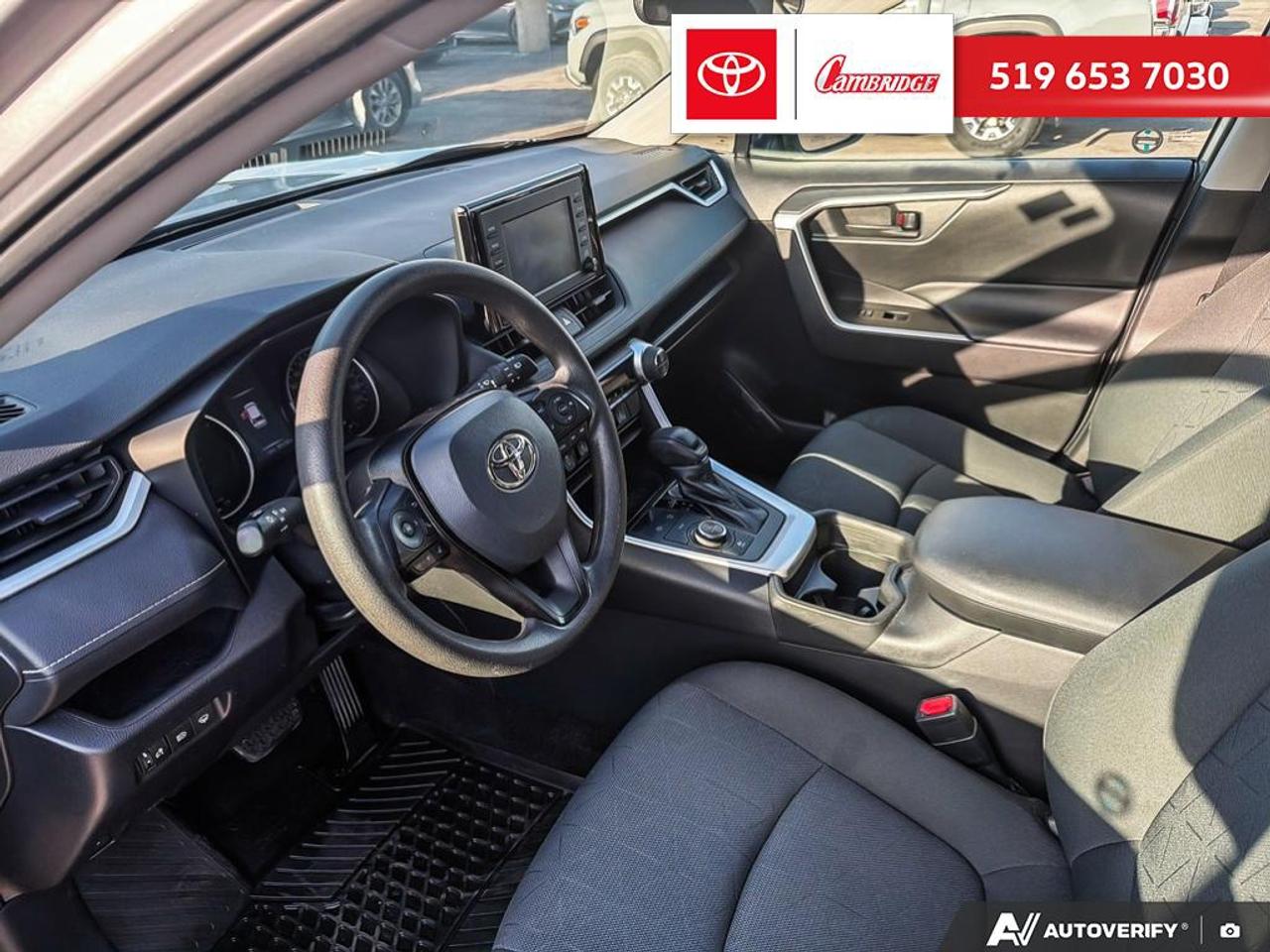 2021 Toyota RAV4 Hybrid LE Photo