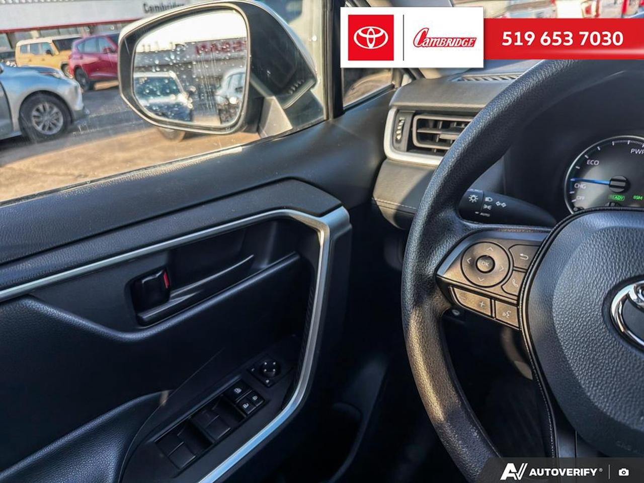 2021 Toyota RAV4 Hybrid LE Photo