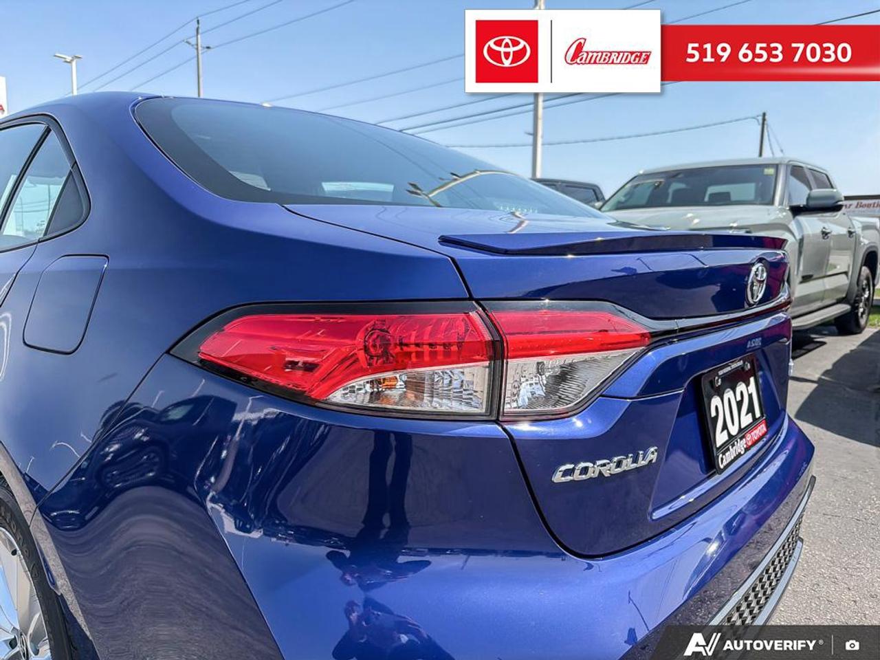 2021 Toyota Corolla SE Photo