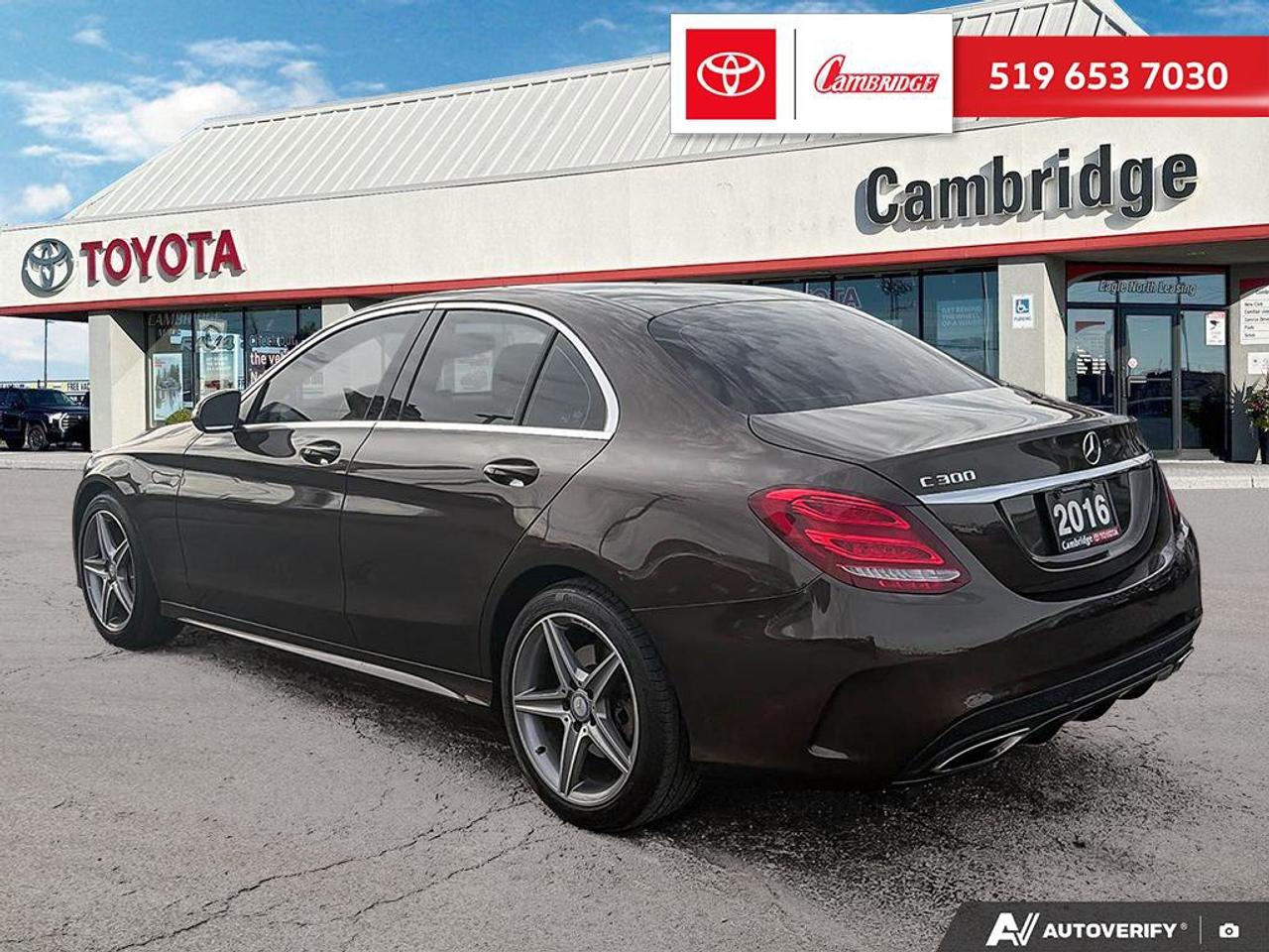 2016 Mercedes-Benz C-Class  Photo3