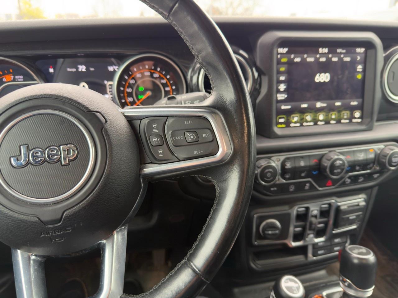 2020 Jeep Wrangler Unlimited Sahara ALTITUDE PK| LTHR|COLD WTHR GRP|NAV/SND GRP|LED GR Photo