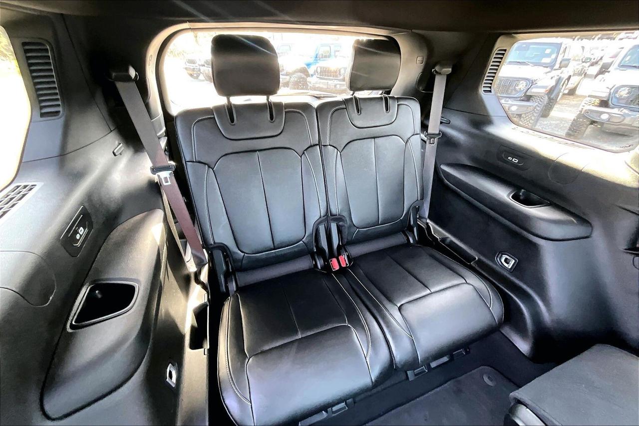 2024 Jeep Grand Cherokee L Limited | 6Seat | HeatedLeather | SafetyTech | 4x4 Photo