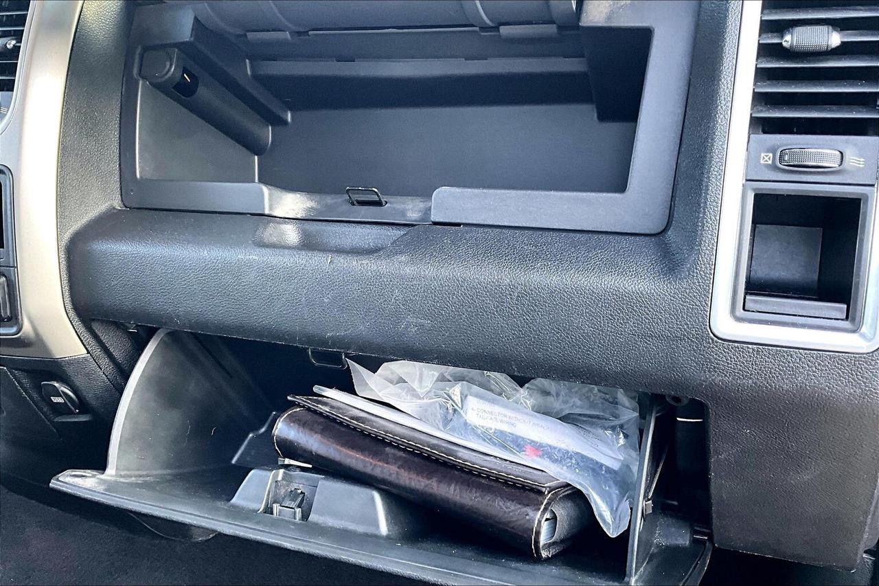 2017 RAM 1500 SLT Quad Cab V8 | AS IS | 4X4 Photo