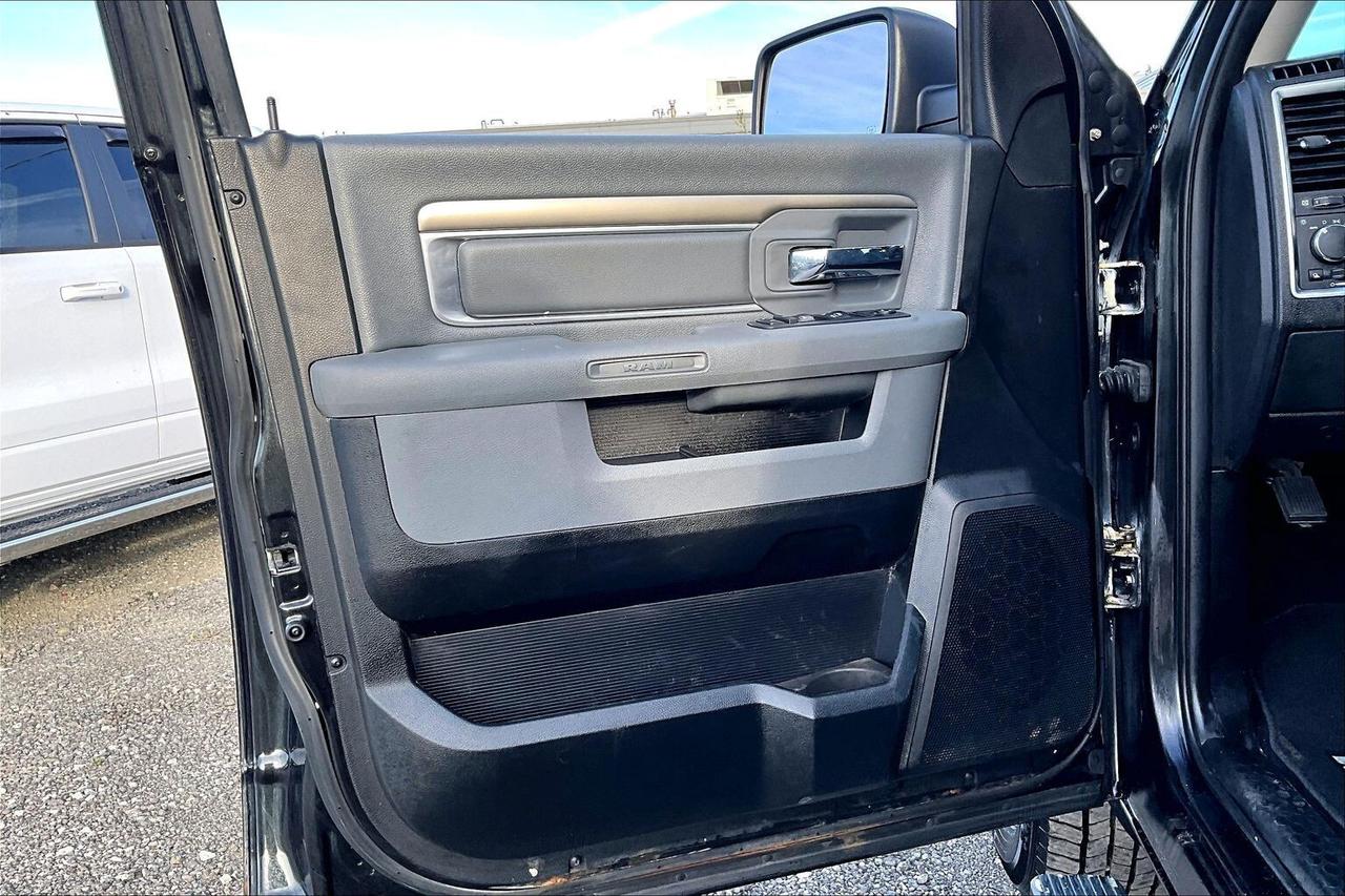 2017 RAM 1500 SLT Quad Cab V8 | AS IS | 4X4 Photo