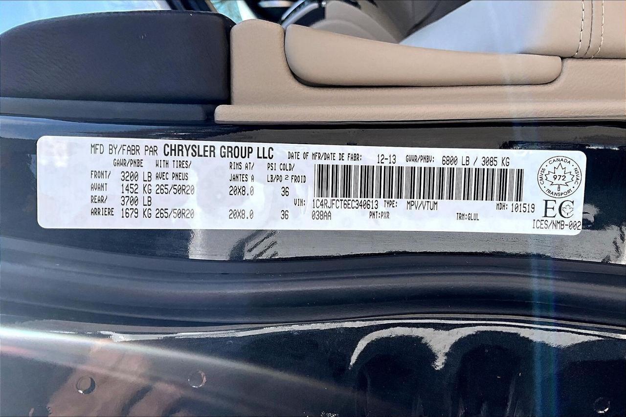 2014 Jeep Grand Cherokee Overland V8 | 2Sets Wheels | AS IS | 4X4 Photo