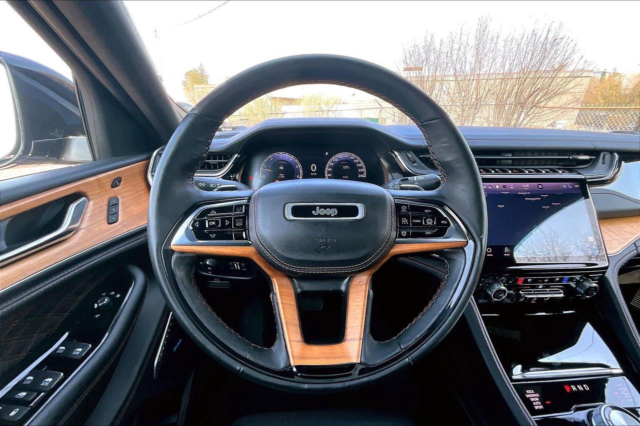 2024 Jeep Grand Cherokee Summit Reserve | Adv ProTech | Lux Tech | 4x4 Photo4