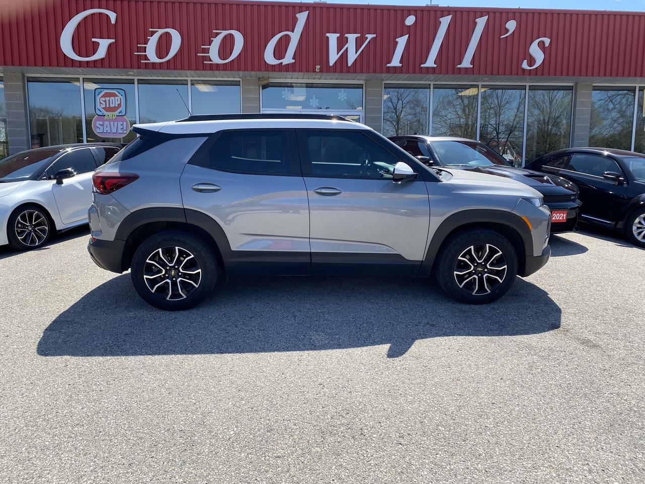 2023 Chevrolet TrailBlazer AWD, ACTIV, LEATHER, SUNROOF, REMOTE START! - Photo #1