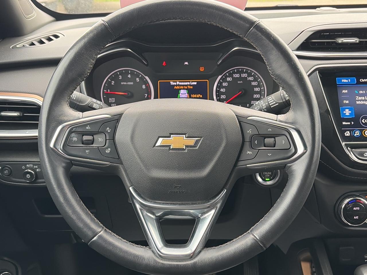 2023 Chevrolet TrailBlazer AWD, ACTIV, LEATHER, SUNROOF, REMOTE START! Photo