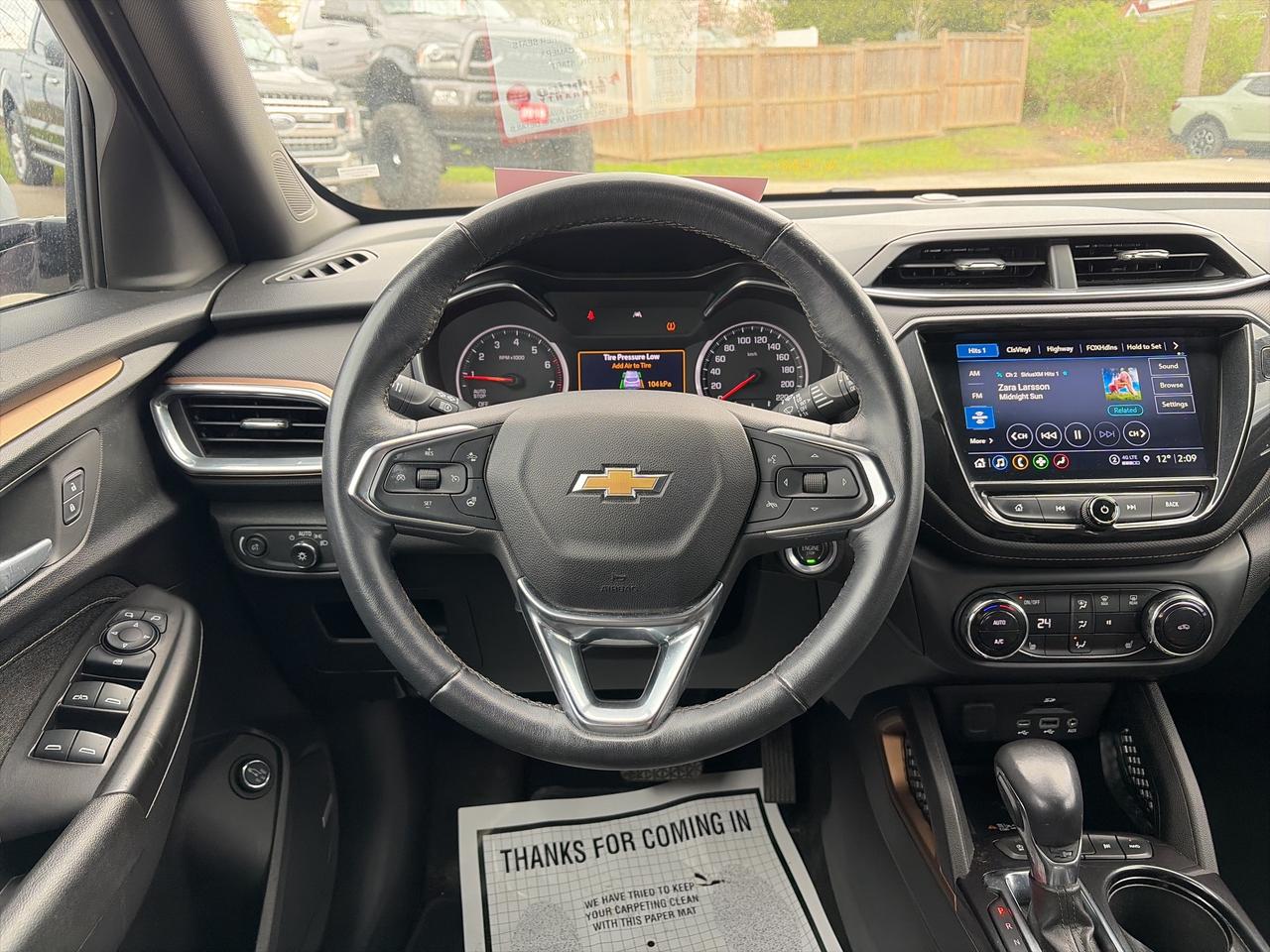 2023 Chevrolet TrailBlazer AWD, ACTIV, LEATHER, SUNROOF, REMOTE START! Photo