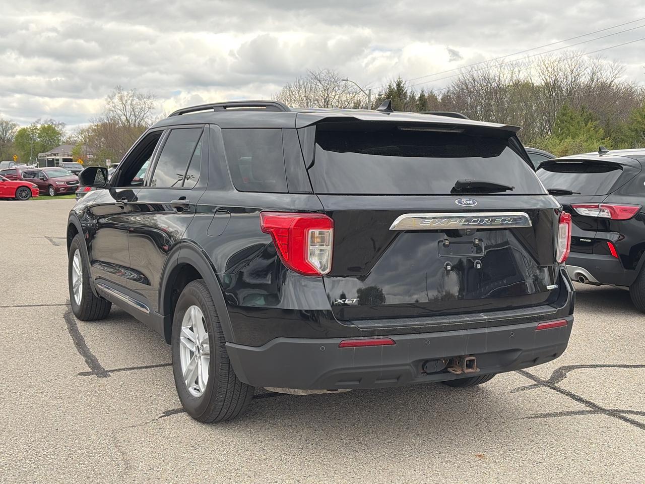 2020 Ford Explorer XLT 4WD, AUTO HIGHBEAMS, BACK UP CAMERA! - Photo #4
