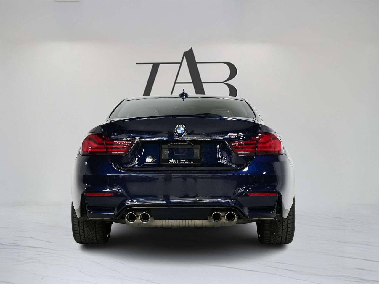 2020 BMW M4 MANUAL | CARBON TRIM | HARMAN KARDON Photo