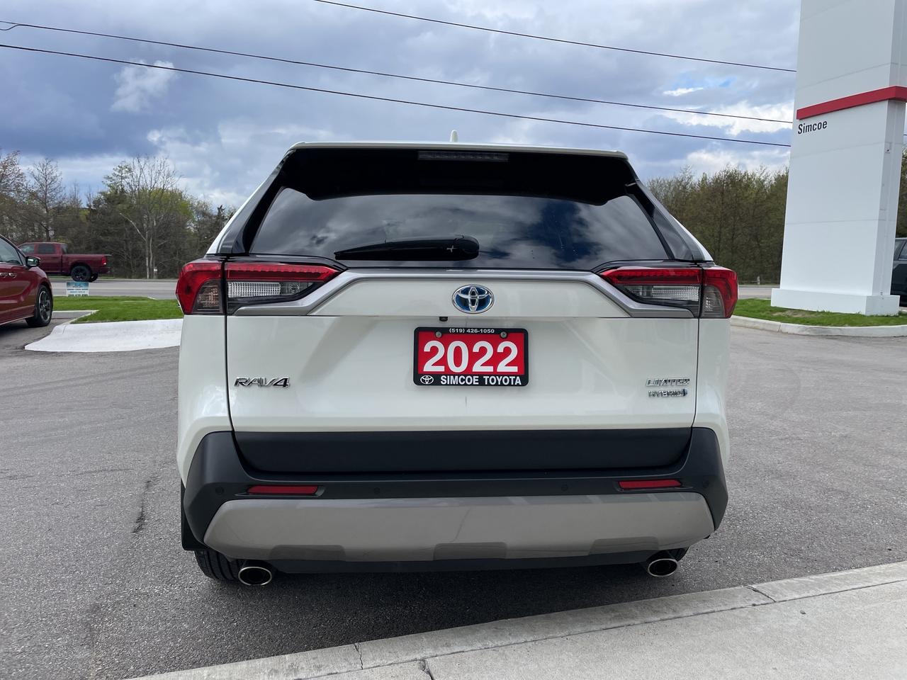 2022 Toyota RAV4 Hybrid Limited Photo