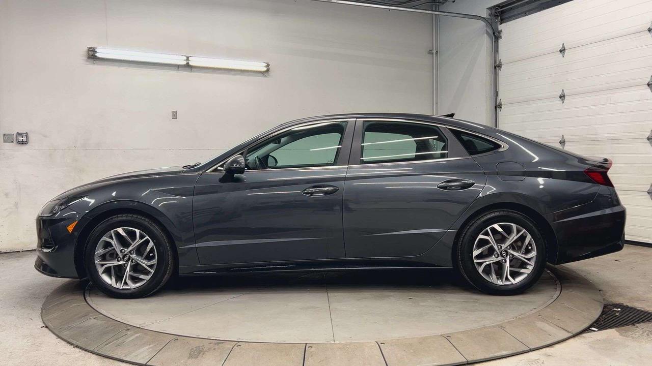 2023 Hyundai Sonata LOW KMS! | HTD SEATS | CARPLAY | REMOTE START Photo