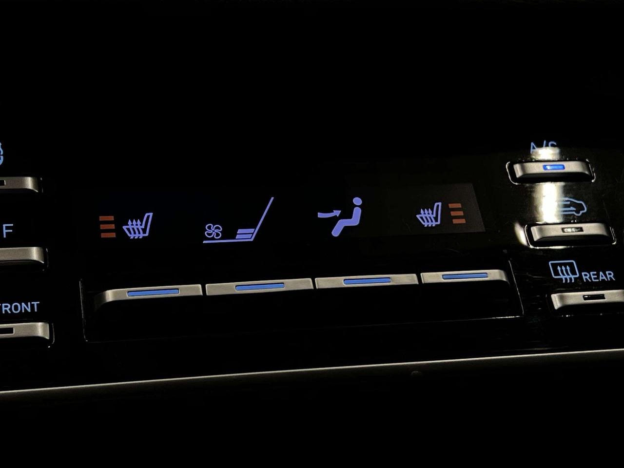 2023 Hyundai Sonata LOW KMS! | HTD SEATS | CARPLAY | REMOTE START Photo