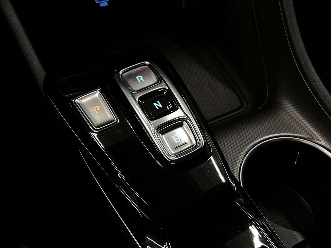 2023 Hyundai Sonata LOW KMS! | HTD SEATS | CARPLAY | REMOTE START Photo