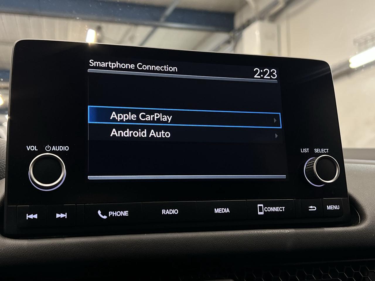 2024 Honda HR-V AWD | HTD SEATS | CARPLAY | REMOTE START | A-C Photo