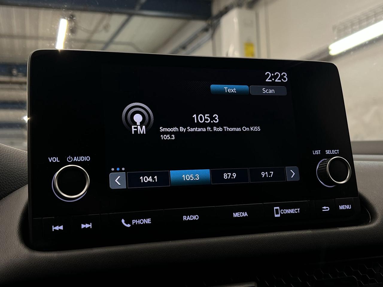 2024 Honda HR-V AWD | HTD SEATS | CARPLAY | REMOTE START | A-C Photo