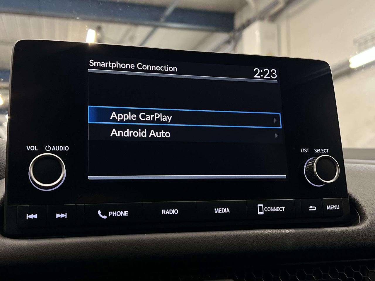 2024 Honda HR-V AWD | HTD SEATS | CARPLAY | REMOTE START | A/C Photo