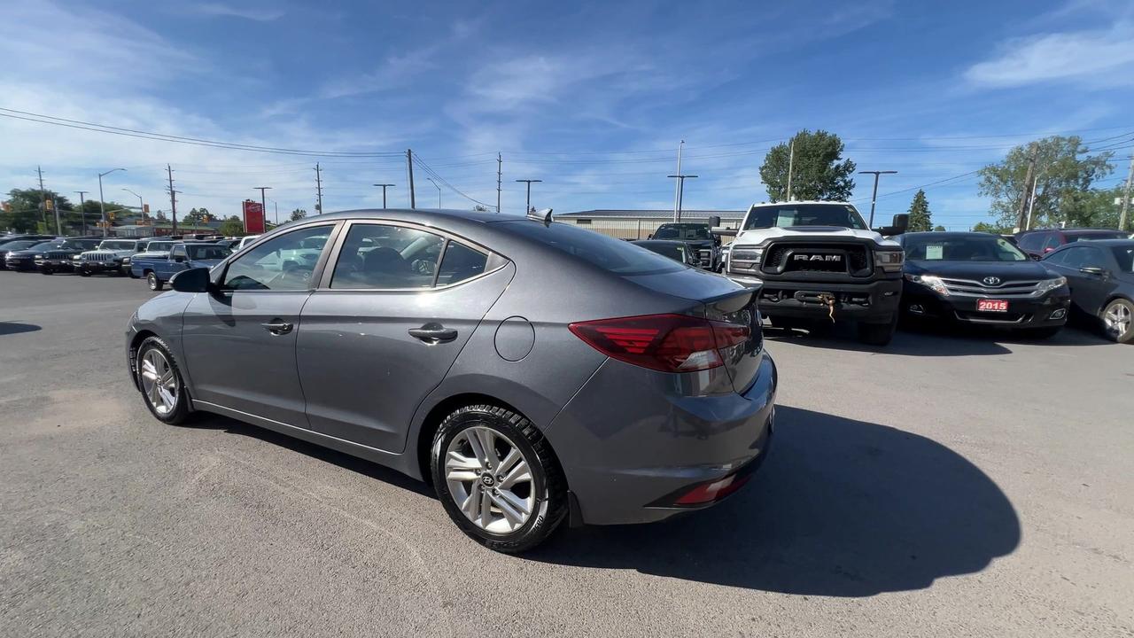 2019 Hyundai Elantra PREFERRED | SUN & SAFETY | SUNROOF | HTD SEATS Photo