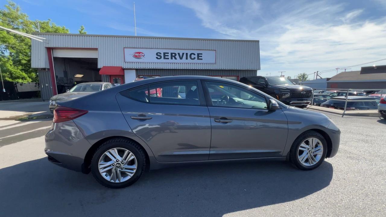 2019 Hyundai Elantra PREFERRED | SUN & SAFETY | SUNROOF | HTD SEATS Photo