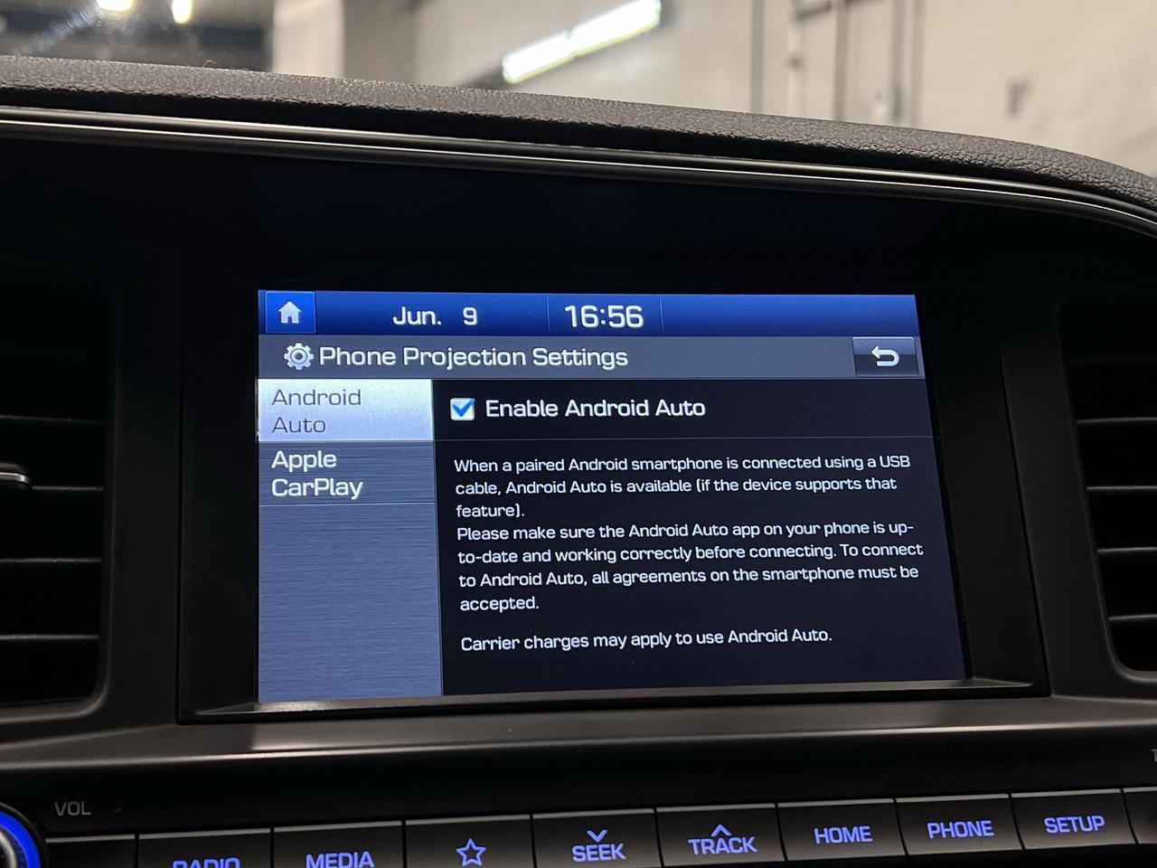 2019 Hyundai Elantra PREFERRED | SUN & SAFETY | SUNROOF | HTD SEATS Photo